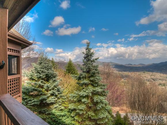315 Pinnacle Drive - Photo 3