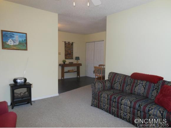 402 Hiawassee Avenue - Photo 3