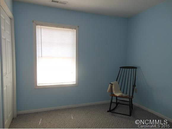 402 Hiawassee Avenue - Photo 9