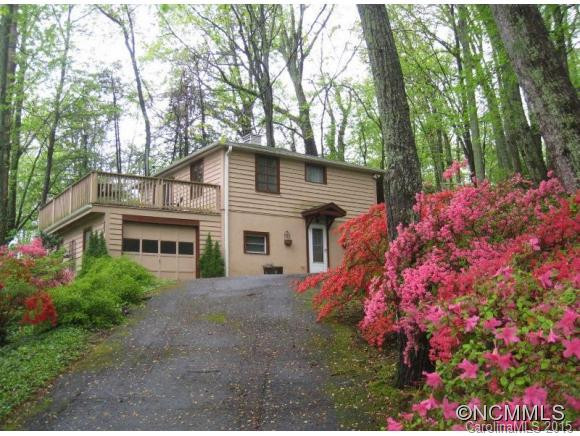 422 Lockhart Road