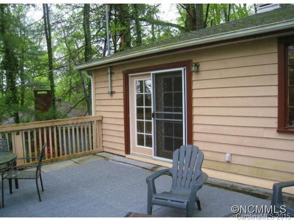 422 Lockhart Road - Photo 4