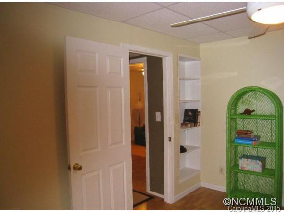 422 Lockhart Road - Photo 7