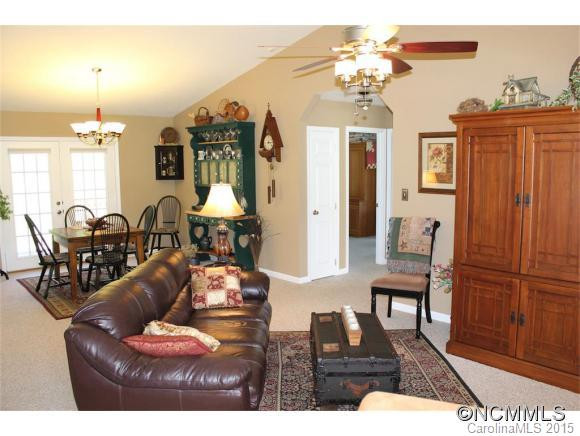 10 Brierfield Drive - Photo 3
