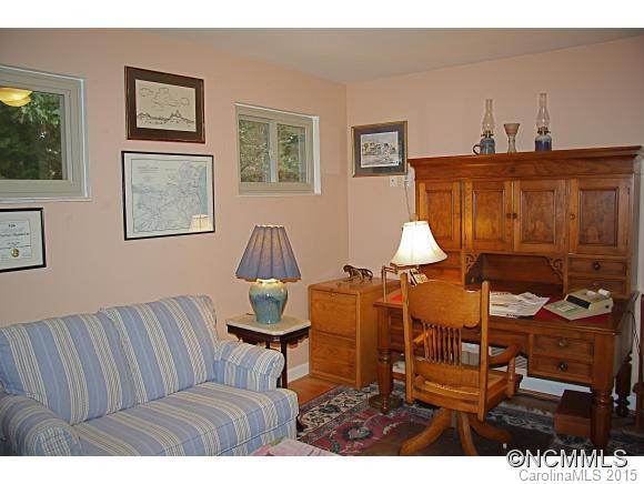 539 Walnut Loop Road - Photo 15