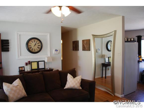 23 Hillview Rd - Photo 3