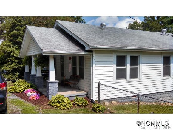 109 Rock Hill Road