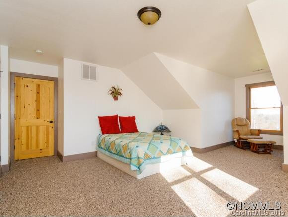 1458 Bell Mountain Road - Photo 17