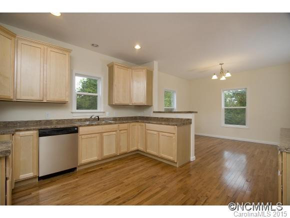 84 Poplar - Photo 5