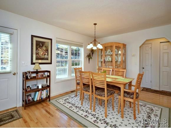 87 SILENT FOREST DRIVE - Photo 9