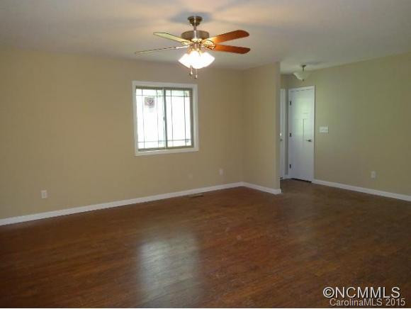15 ROLLINS PLACE - Photo 3