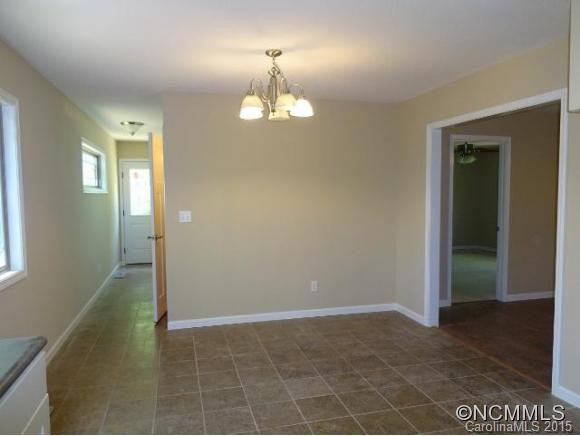 15 ROLLINS PLACE - Photo 7