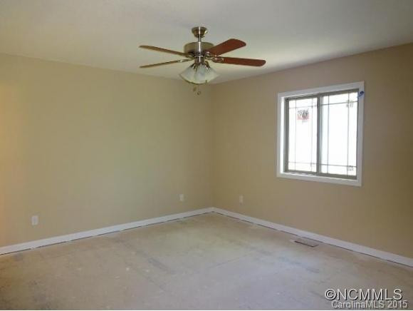 15 ROLLINS PLACE - Photo 8