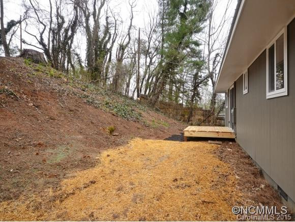 31 Moore Avenue - Photo 13