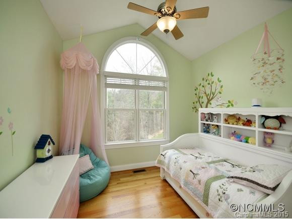 156 WILLIAMS PLACE - Photo 16