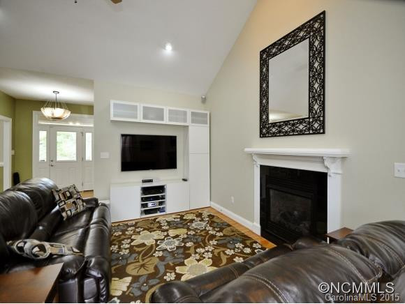 156 WILLIAMS PLACE - Photo 5