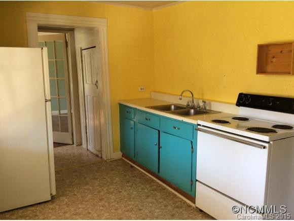 564 Jupiter Road - Photo 10