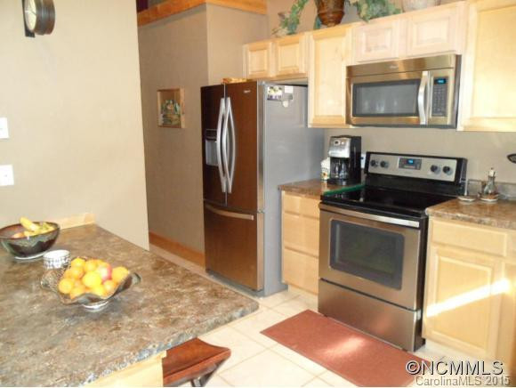 132 Keystone Lane - Photo 3