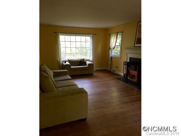 123 Aurora Drive - Photo 2