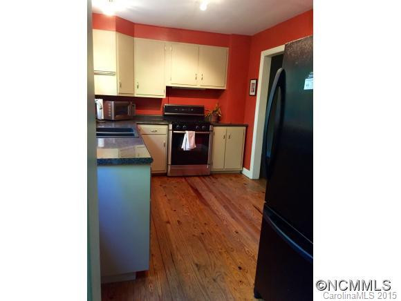 123 Aurora Drive - Photo 4