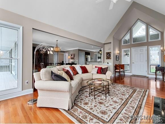 123 BROADMOOR DRIVE - Photo 2