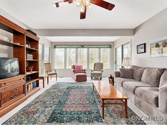 123 BROADMOOR DRIVE - Photo 16