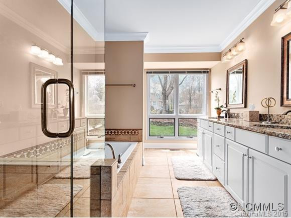 123 BROADMOOR DRIVE - Photo 10