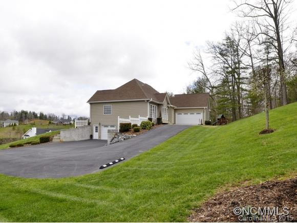 110 MICHAEL COURT - Photo 18