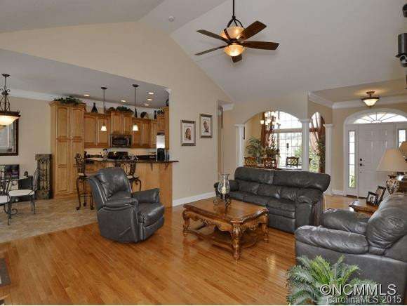 110 MICHAEL COURT - Photo 5