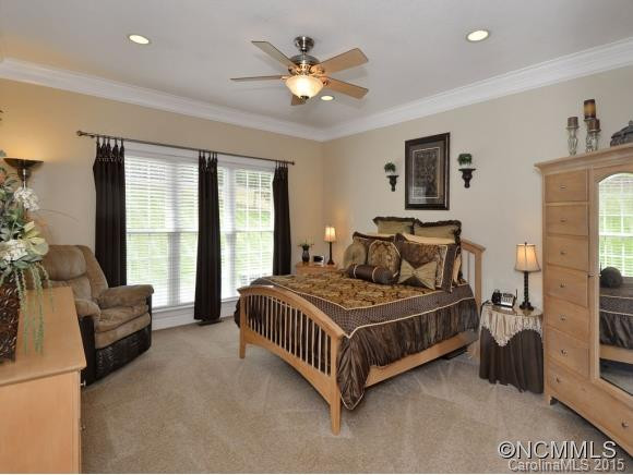 110 MICHAEL COURT - Photo 9