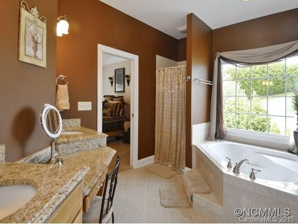 110 MICHAEL COURT - Photo 10