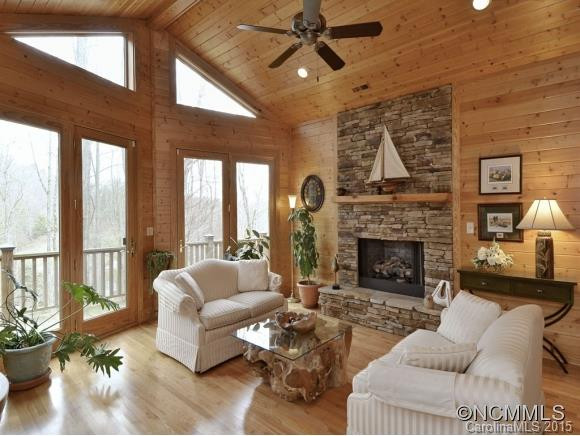 182 BROOKS BRANCH RD - Photo 2
