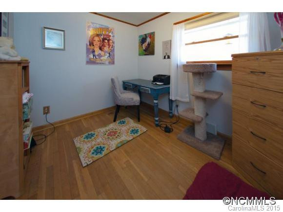 318 Fairfax Avenue - Photo 11