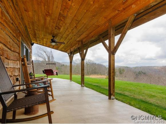 1801 TURNPIKE ROAD - Photo 2