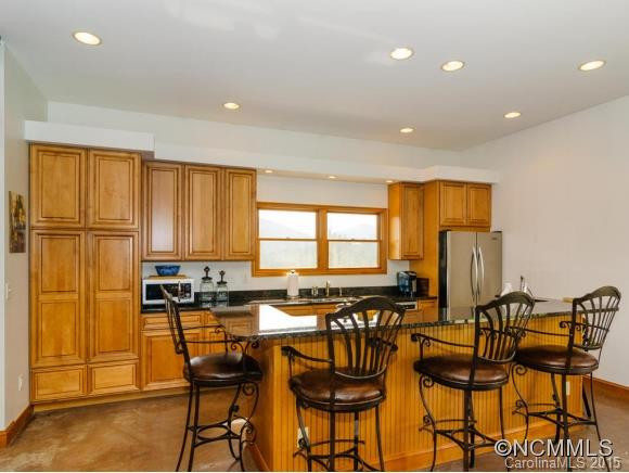 1801 TURNPIKE ROAD - Photo 3