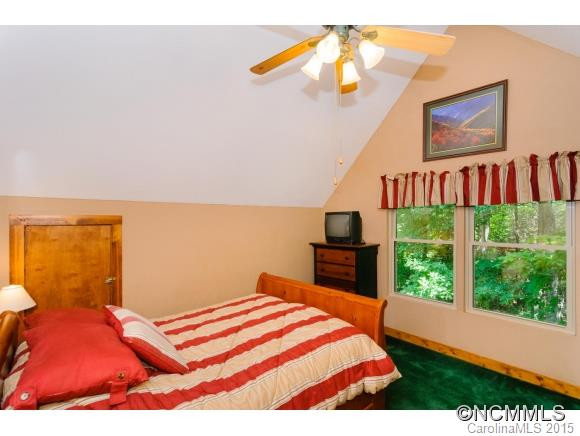 321 Chapel Point - Photo 14