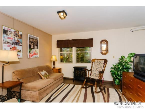321 Chapel Point - Photo 18