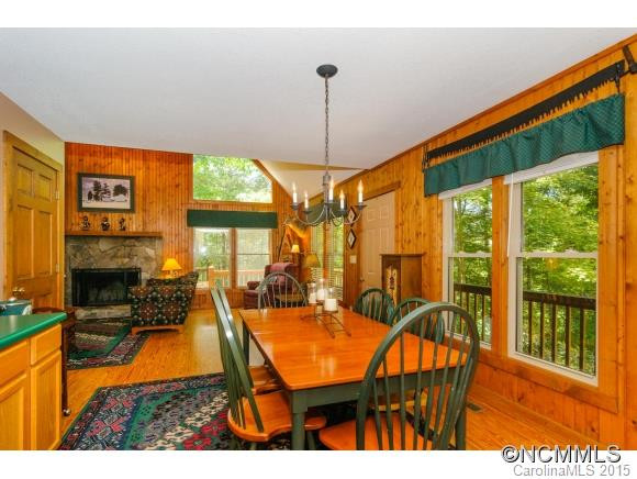 321 Chapel Point - Photo 10