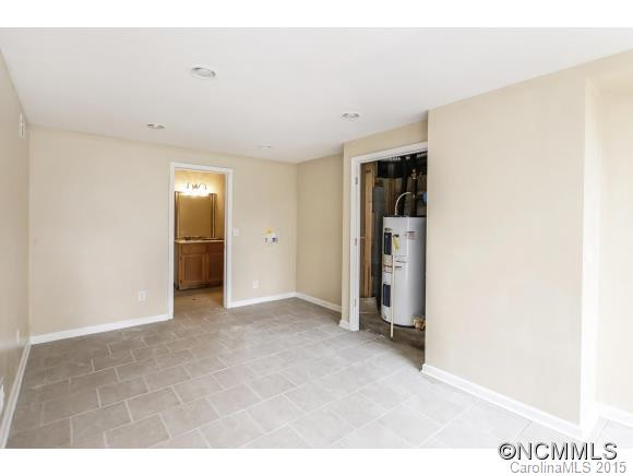 1 Thurland Ave - Photo 20