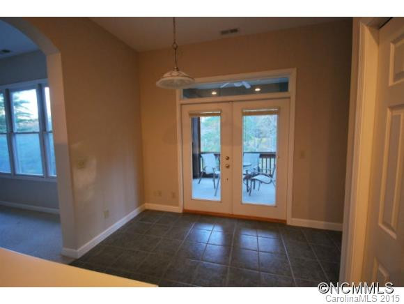 201-47 Ridge Top Circle - Photo 3