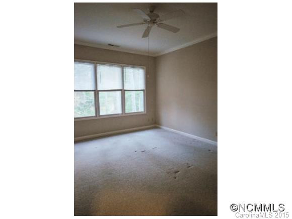201-47 Ridge Top Circle - Photo 6