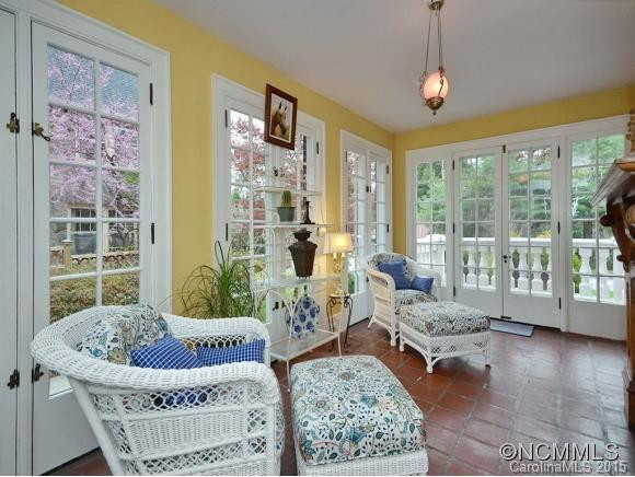 333 CHARLOTTE STREET - Photo 4