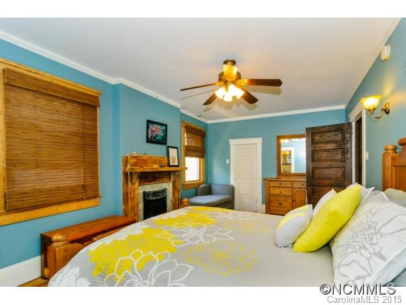108 Hillside St - Photo 7