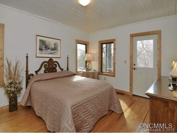 295 WOODLAND ROAD - Photo 18