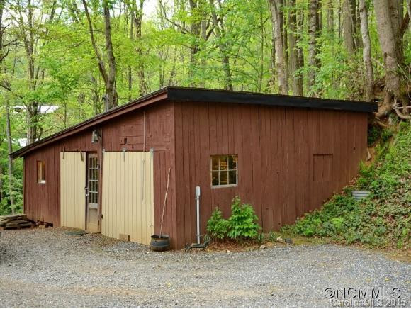 295 WOODLAND ROAD - Photo 20