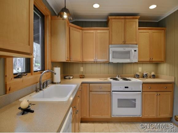 295 WOODLAND ROAD - Photo 9