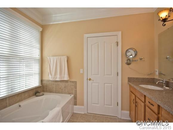 6 Applewood - Photo 16
