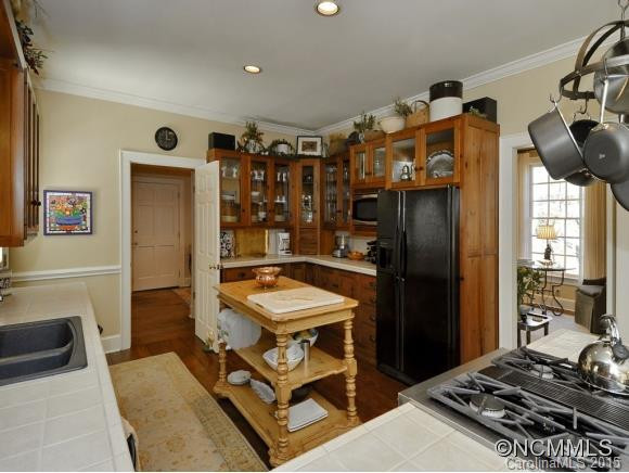 19 Brookwood Court - Photo 6