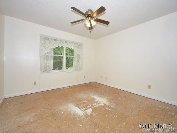 9 CLARION DRIVE - Photo 6