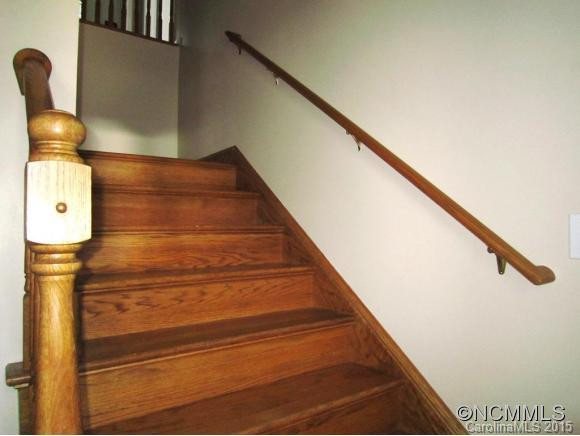 114 Brooklyn Avenue - Photo 5