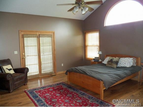 10 Cross Creek Court - Photo 16